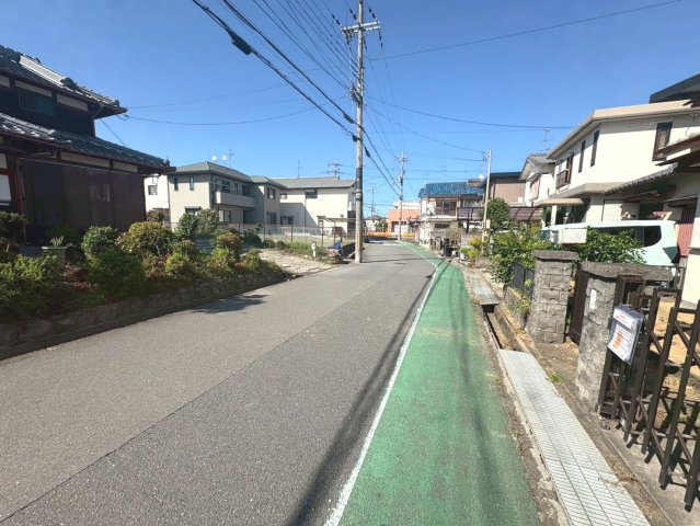 【前面道路含む現地写真】 | 薪茶屋前　売土地（建築条件無）