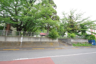 【周辺】 | 【仲介手数料無料！！】稲城市平尾1丁目　新築戸建て（全2棟）No1　5780万円 | 向かい側（杉山神社お祓い所）