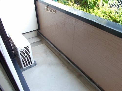 プレッソ新在家のバルコニー