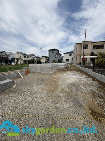 茅ヶ崎市今宿第１４　新築戸建　全２棟１号棟の駐車場