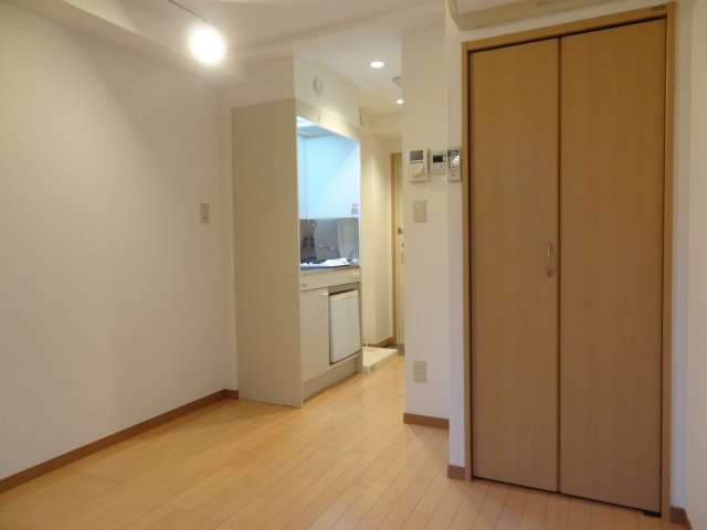 【内装】 | アムハイツ上北沢 | ※参考写真（別部屋の室内画像です）
