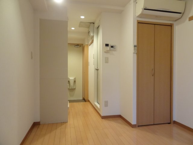【内装】 | アムハイツ上北沢 | ※参考写真（別部屋の室内画像です）