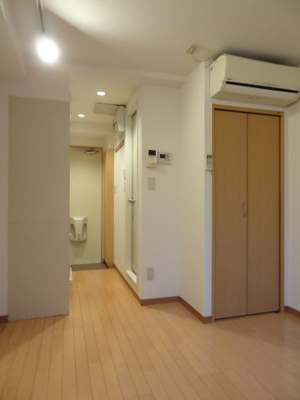 【内装】 | アムハイツ上北沢 | ※参考写真（別部屋の室内画像です）