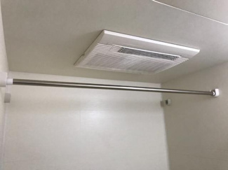 【設備】 | ロイヤルハイツ・ＩＹＯ | 浴室物干し