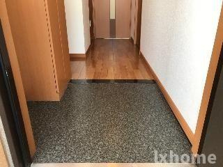 エトワール新在家の玄関
