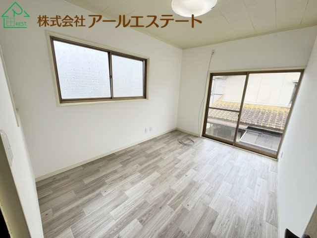 姫路市下手野4丁目　　　中古戸建の寝室