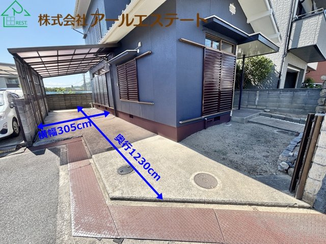 姫路市下手野4丁目　　　中古戸建の駐車場