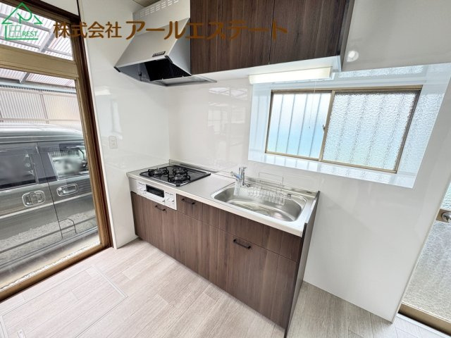 姫路市下手野4丁目　　　中古戸建のキッチン