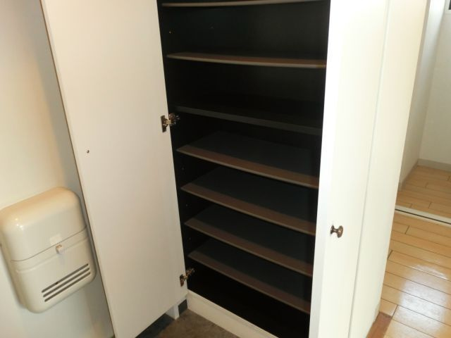 E-HOUSEの収納