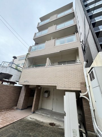 KMコートの外観