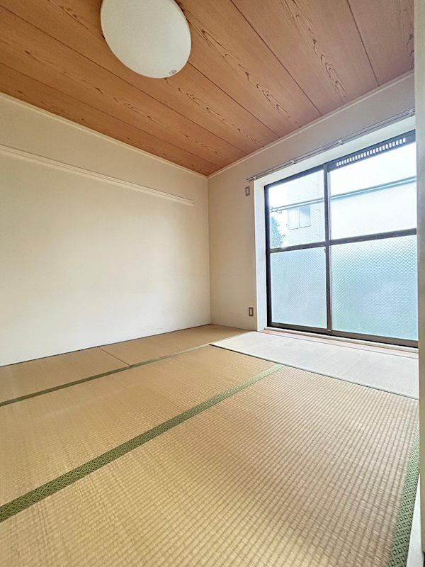 江川マンションの寝室