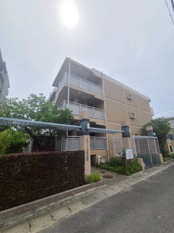 ルゼフィール西宮丸橋町の外観