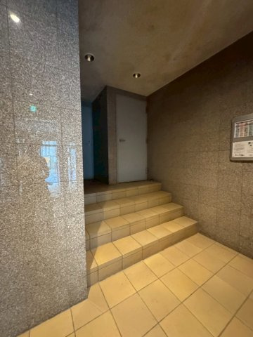 KHKコート板宿のロビー
