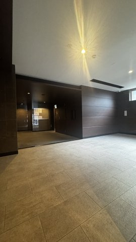 アクタス博多パークシティのロビー