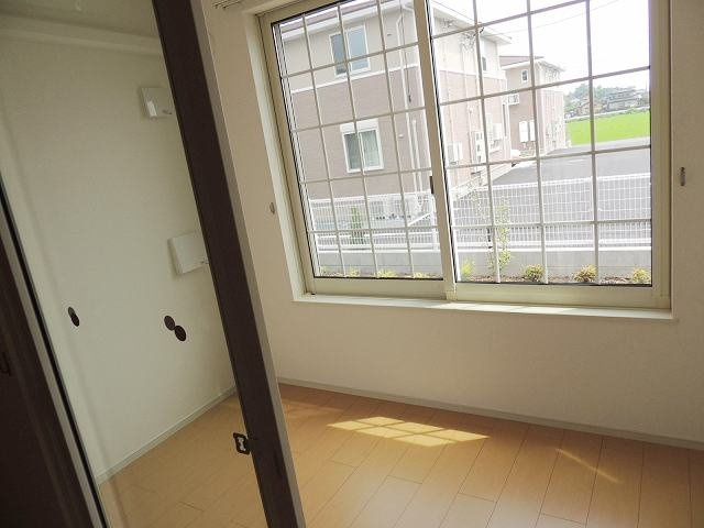 グロリアの内装|お洗濯にも便利なサンルーム