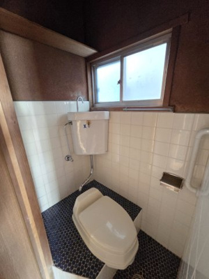 【トイレ】 | 山科区大塚元屋敷町　中古戸建