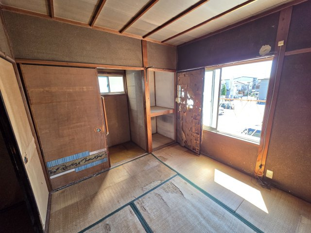 【和室】 | 山科区大塚元屋敷町　中古戸建 | 2階西側
