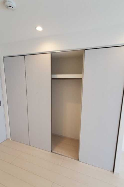リブリ・三軒茶屋　敷金０　築浅　ネット無料の収納