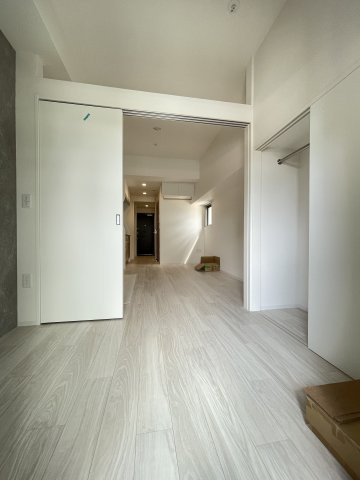 セレニテ神戸駅前アリエのキッチン