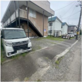 ハッピーハイツⅡの駐車場