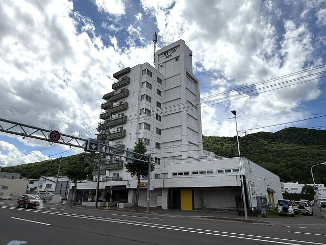 フローラル南27条の外観