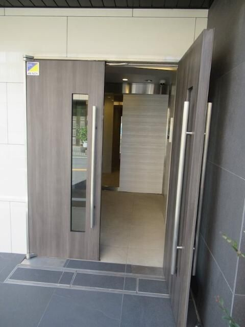 ＡＲＣＯＢＡＬＥＮＯ　ＫＡＷＡＳＡＫＩＨＩＲＡＭＡのエントランス