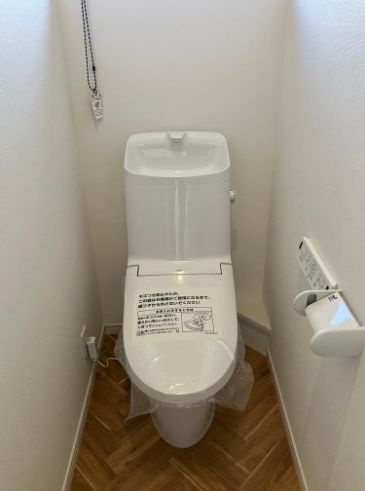 秦野市今泉　中古戸建のトイレ|シンプルで使いやすいトイレです