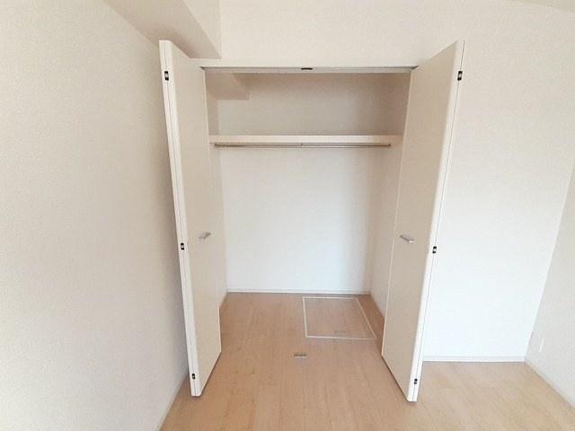 アネックス久我の杜六番館の収納