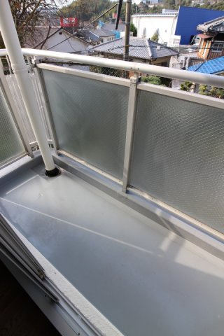 イリノハイツのバルコニー