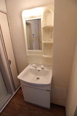 イリノハイツの独立洗面台