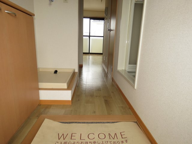 シルフィアの玄関