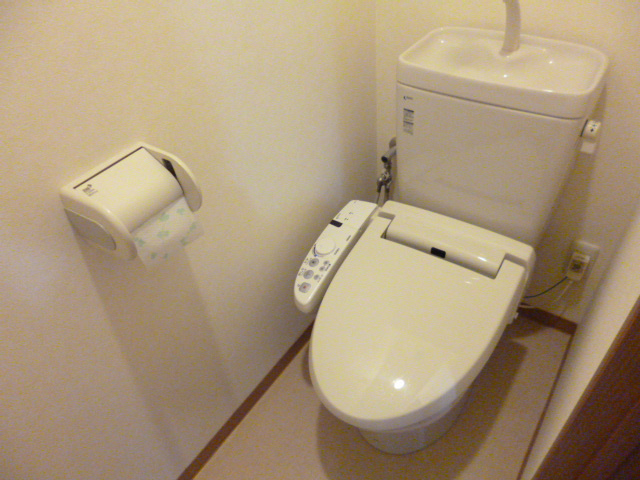 【トイレ】 | ティ・ア・モール | 落ち着いた色調のトイレです