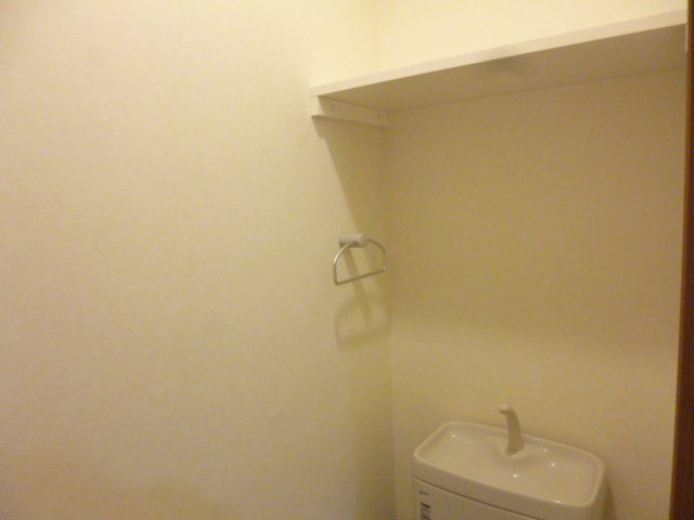 【トイレ】 | ティ・ア・モール | 落ち着いた色調のトイレです