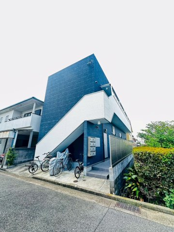 シャイニー西舞子