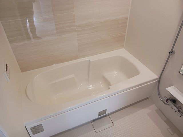 ミモザの浴室