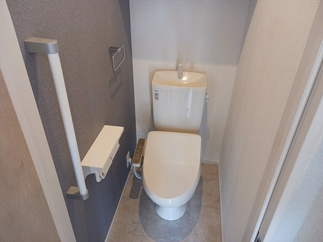 ミモザのトイレ