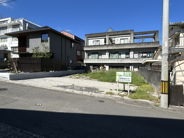 荘園町の外観