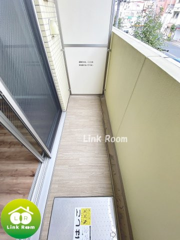 プレール・ドゥーク住吉駅前のバルコニー