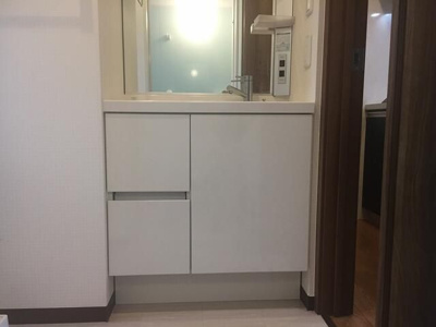 【独立洗面台】