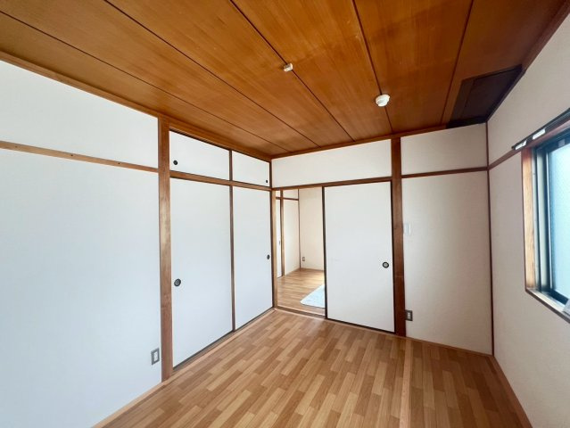 ハイツ銘木の寝室