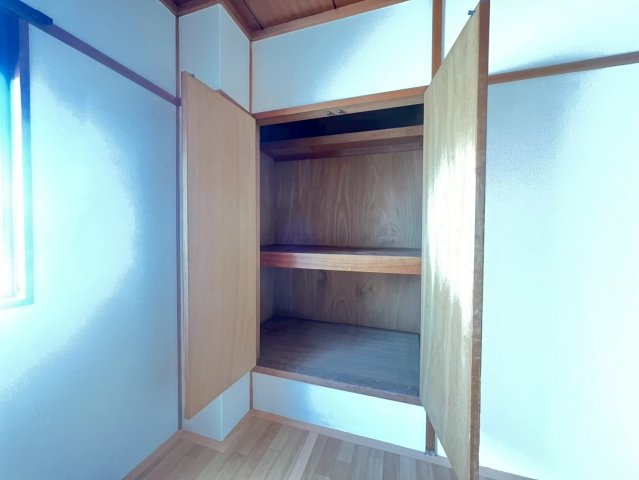 ハイツ銘木の収納