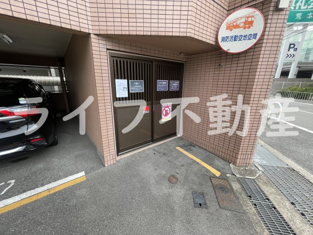 グランミッシェルの駐車場
