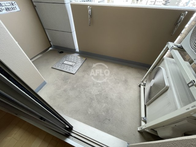グレンパーク梅田北　扇町小学校区のバルコニー|グレンパーク梅田北　バルコニー