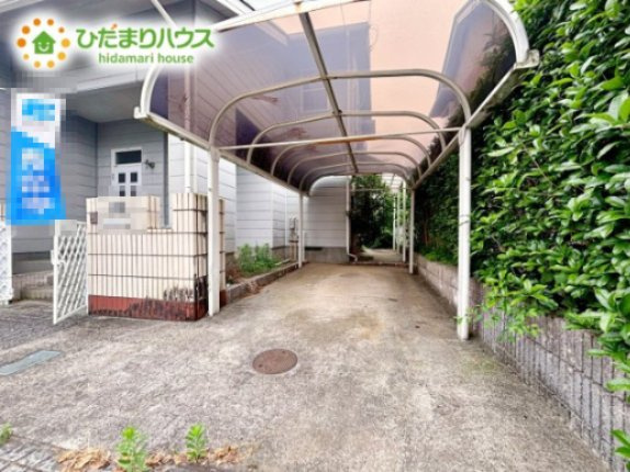 【駐車場】 | 石岡市南台2丁目　中古戸建 | マイホームなら駐車場代がかかりません。しかも、自宅の駐車場で洗車が出来ます！今までコイン洗車に行っていた手間も省けて、節約にも繋がります(^^♪