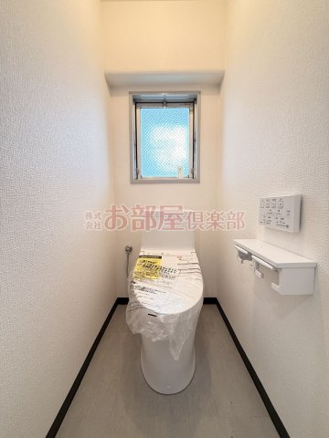 若林ビルのトイレ|落ち着いたトイレです