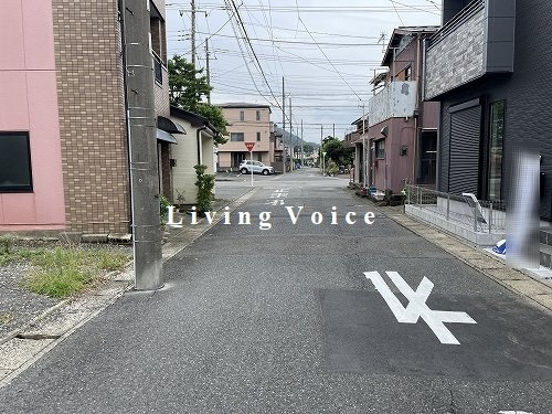 【仲介手数料０円】平塚市平塚3期　新築一戸建て　全2棟の前面道路含む現地写真|平塚市平塚3期　新築一戸建て　全2棟