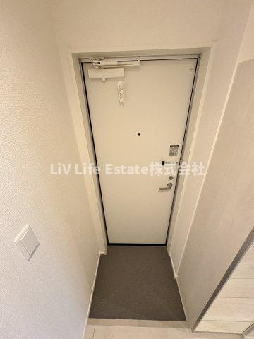 カインドネス東村山諏訪の玄関|※同仕様写真