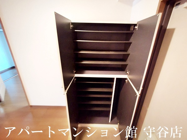 ウエストアールの収納