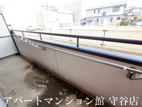 ウエストアールのバルコニー