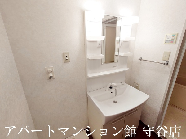 ウエストアールの独立洗面台